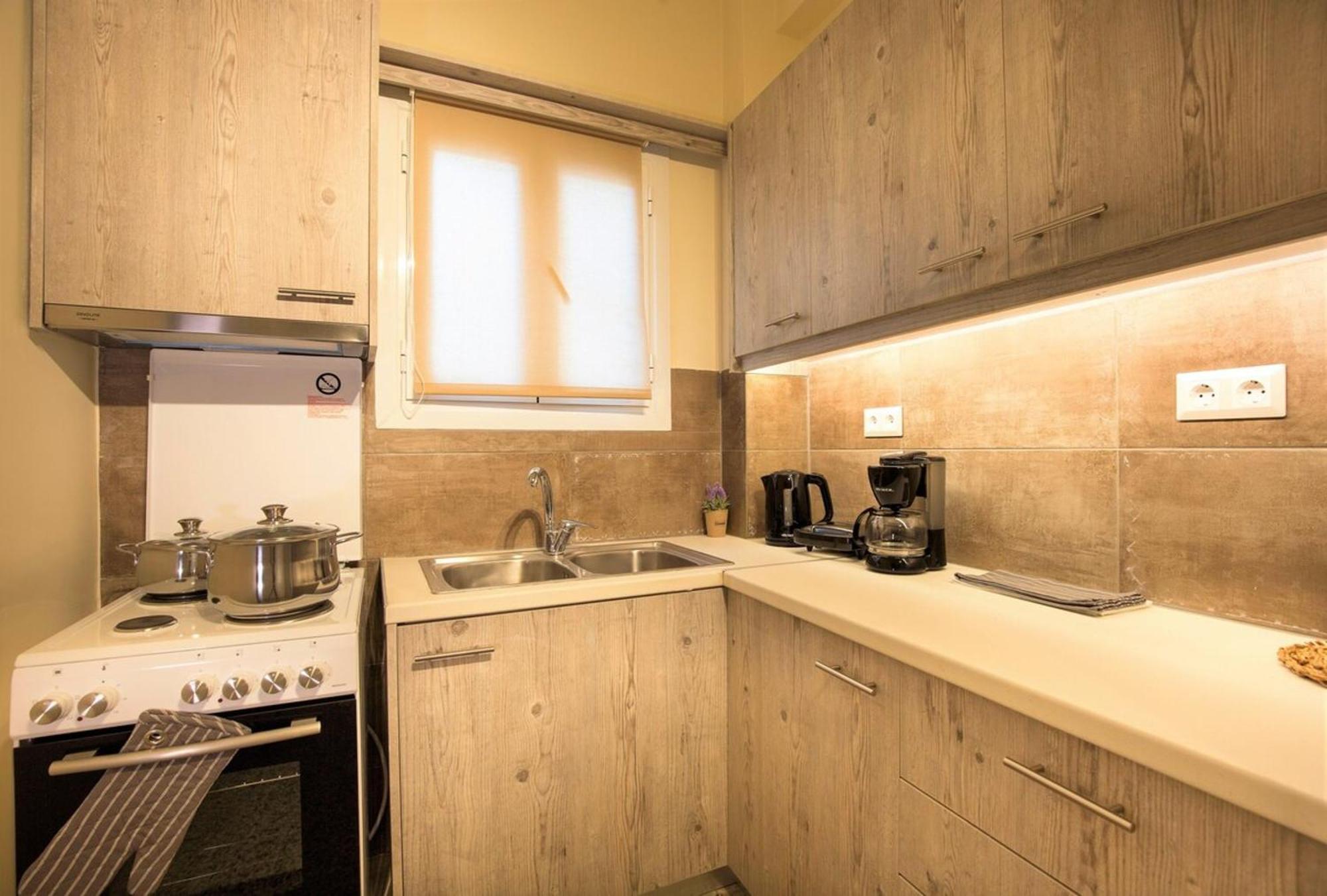 Peaceful Renovated Apartment Near Lycabettus Hill Atena Exterior foto